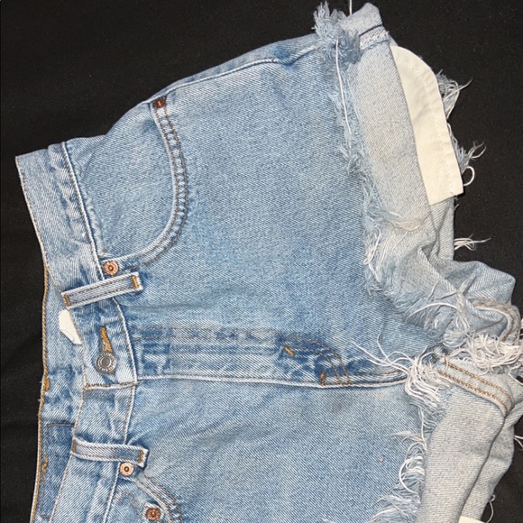 Levi shorts! - Picture 3 of 10